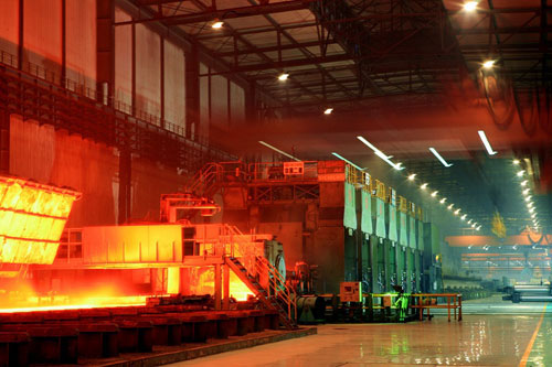 1629877071019022016.jpg 鋼鐵廠.jpg